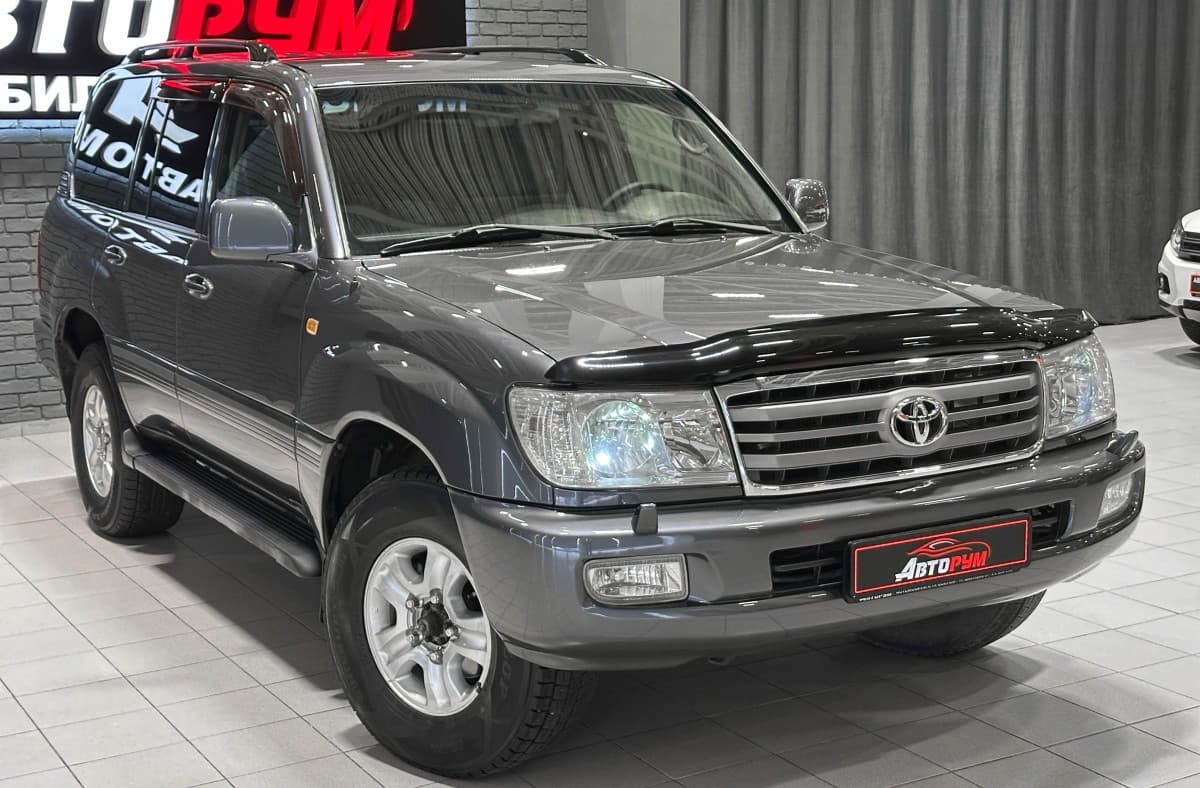 Toyota Land Cruiser 100 - 5